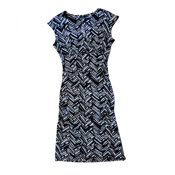 Apt. 9 Black And White Midi Dress Size MEDIUM - Picture 2 of 8